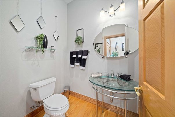 Bathroom, Interior, Pendant Lights, Wood Texture Flooring
