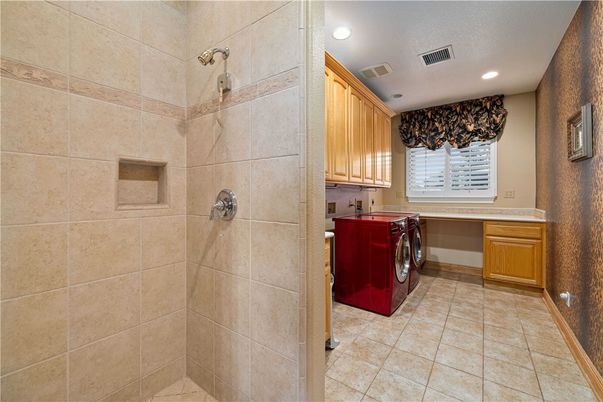 Interior, Recessed Lighting, Washer