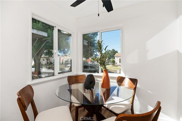 Dining room, Interior