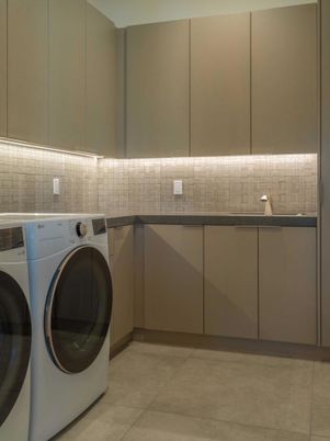 Interior, Washer