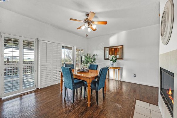 Dining room, Fireplace, Interior, Wood Texture Flooring