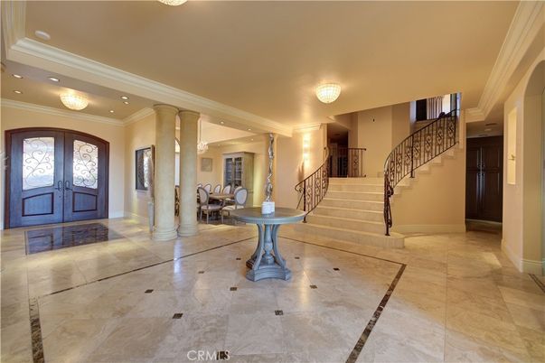 Chandelier, Interior, Recessed Lighting