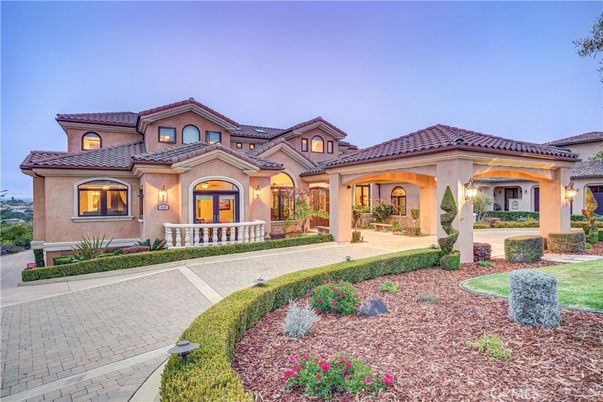 Backyard, Exterior, Facade, Mediterranean