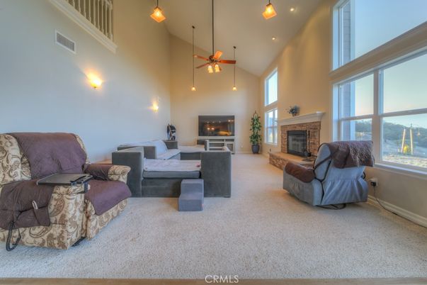 Fireplace, Interior, Living room, Pendant Lights, Recessed Lighting