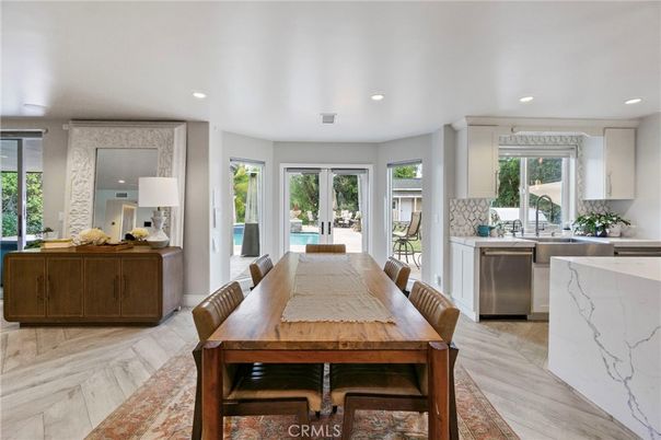 Dining room, Interior, Kitchen, Recessed Lighting, Stainless Steel Appliances, Wood Texture Flooring