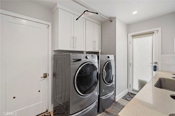 Interior, Recessed Lighting, Washer