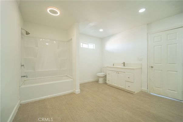 Bathroom, Interior, Recessed Lighting, Wood Texture Flooring