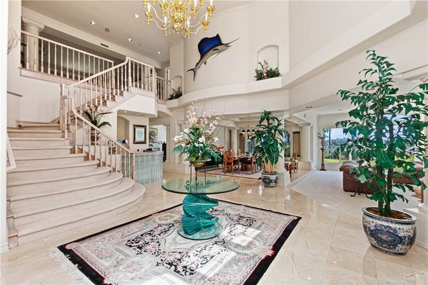Chandelier, Interior, Recessed Lighting