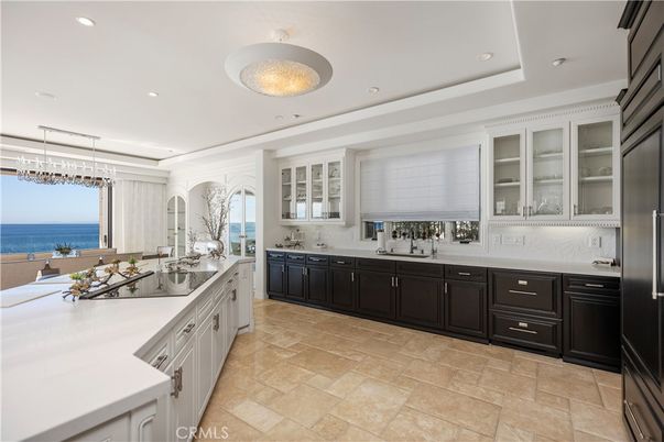 Interior, Kitchen, Pendant Lights, Recessed Lighting, Stainless Steel Appliances, Water