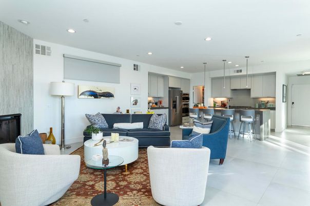Interior, Kitchen, Living room, Pendant Lights, Recessed Lighting, Stainless Steel Appliances