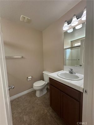 Bathroom, Interior, Tile Countertops