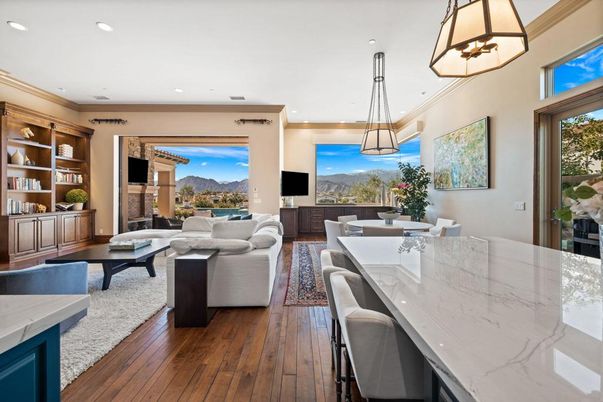 Dining room, Interior, Living room, Pendant Lights, Recessed Lighting, Wood Texture Flooring