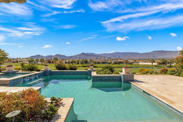 Exterior, Pool, Other