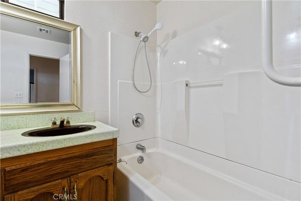 Bathroom, Interior, Tile Countertops
