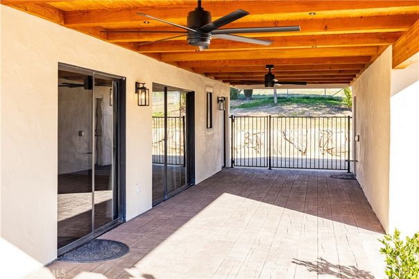 Exterior, Wooden Beams