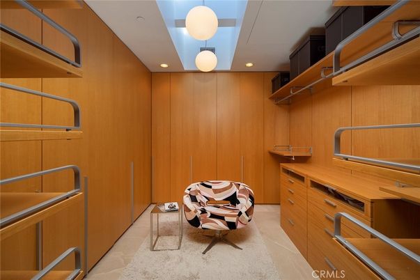 Interior, Pendant Lights, Recessed Lighting, Walk-in Closets, Wooden Walls