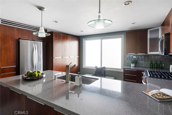 Interior, Kitchen, Pendant Lights, Recessed Lighting, Stainless Steel Appliances
