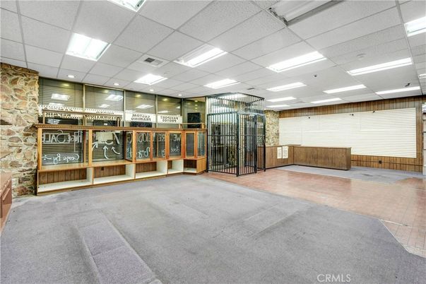 Interior, Recessed Lighting, Stone Walls
