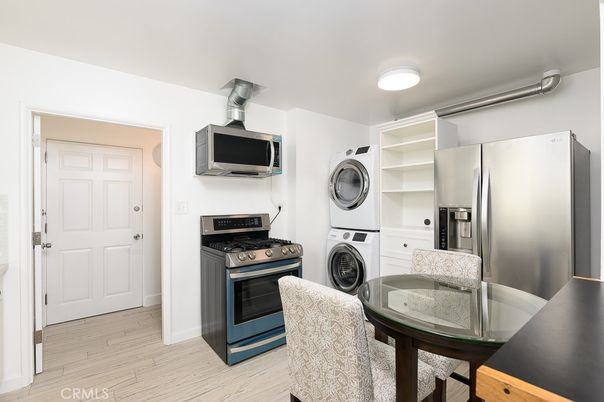 Interior, Kitchen, Stainless Steel Appliances, Washer, Wood Texture Flooring