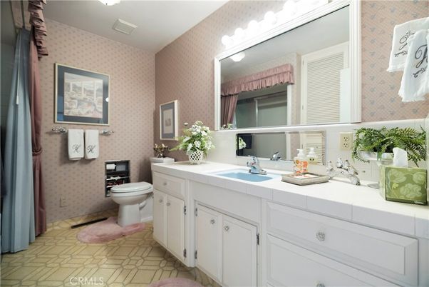 Bathroom, Dual Sink Vanities, Interior, Tile Countertops