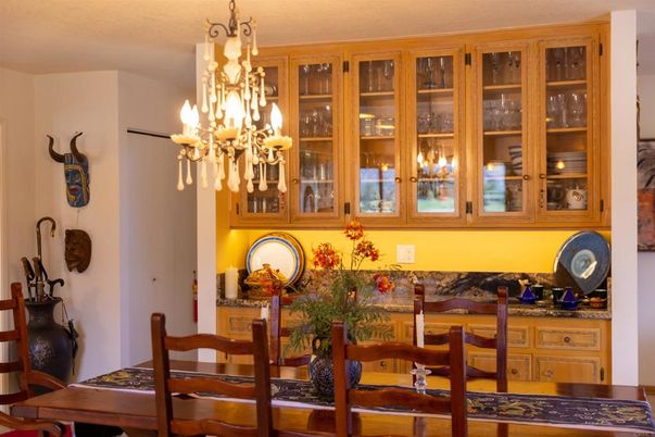 Chandelier, Dining room, Interior