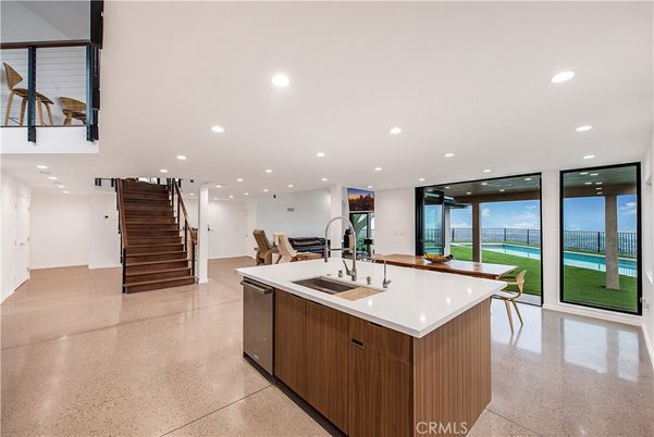 Interior, Kitchen, Recessed Lighting, Water