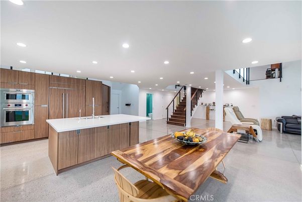 Dining room, Interior, Kitchen, Recessed Lighting, Stainless Steel Appliances