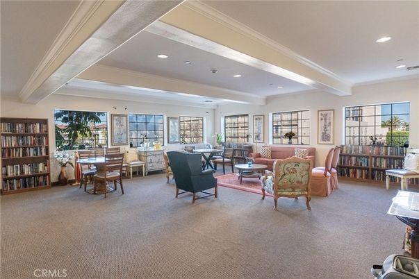 Dining room, Interior, Living room, Recessed Lighting