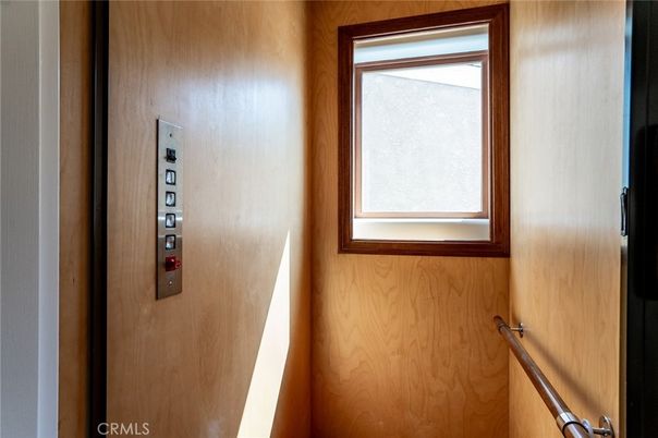 Elevator, Interior, Wooden Walls