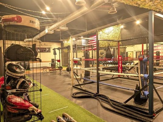 Fitness Equipment, Interior, Recessed Lighting