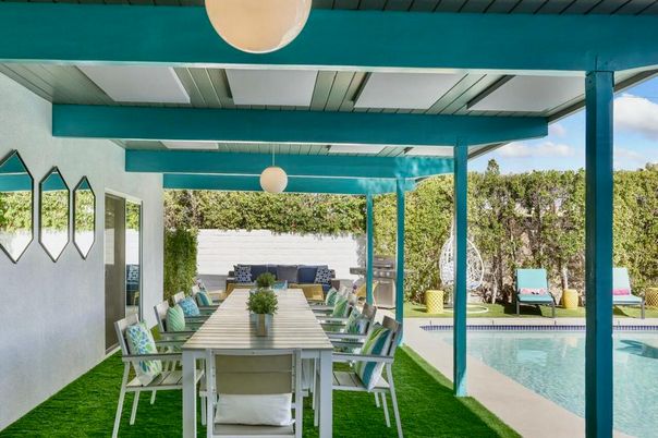 Exterior, Pool