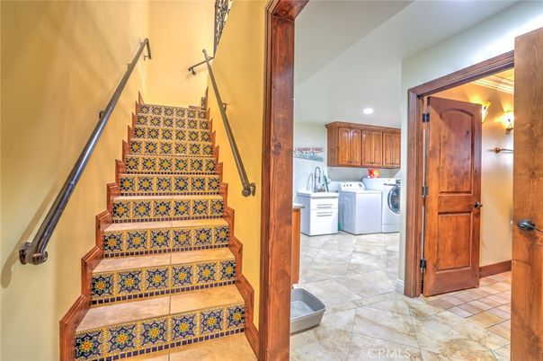 Interior, Recessed Lighting, Washer