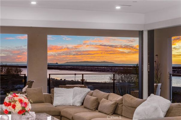 Water, Interior, Living room, Other