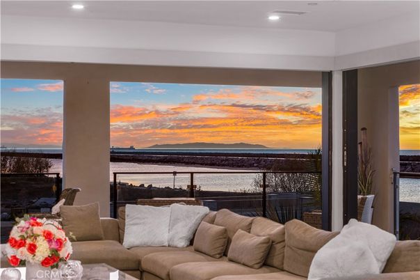 Water, Interior, Living room, Other