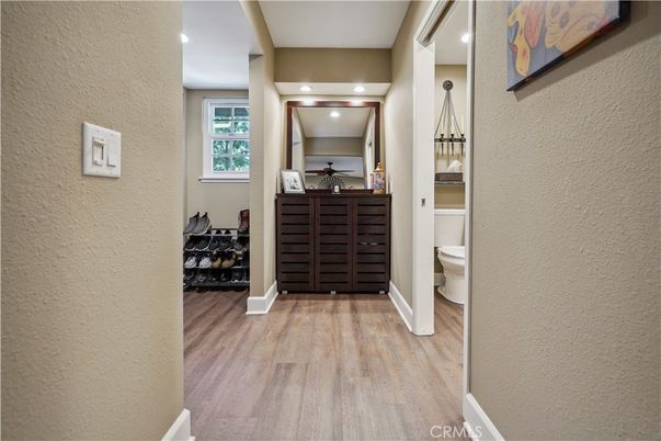 Bathroom, Interior, Recessed Lighting, Walk-in Closets, Wood Texture Flooring