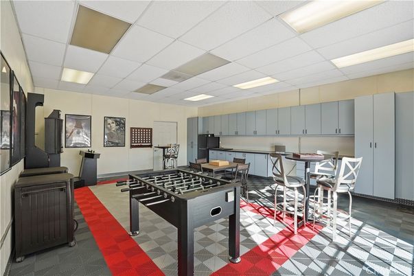 Dining room, Game Room, Interior, Recessed Lighting