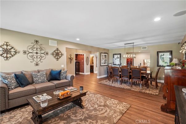 Chandelier, Dining room, Interior, Living room, Pendant Lights, Recessed Lighting, Wood Texture Flooring