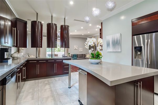 Interior, Kitchen, Pendant Lights, Recessed Lighting, Stainless Steel Appliances