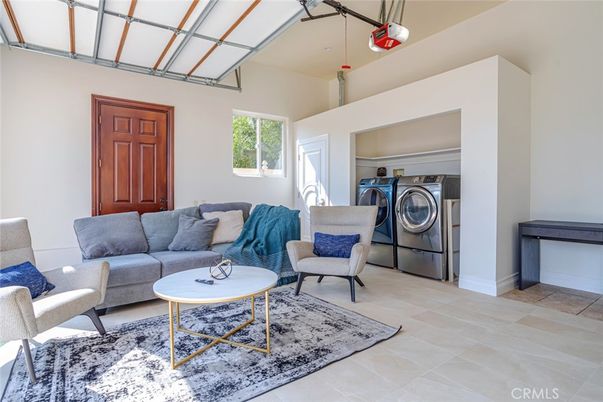 Interior, Living room, Washer