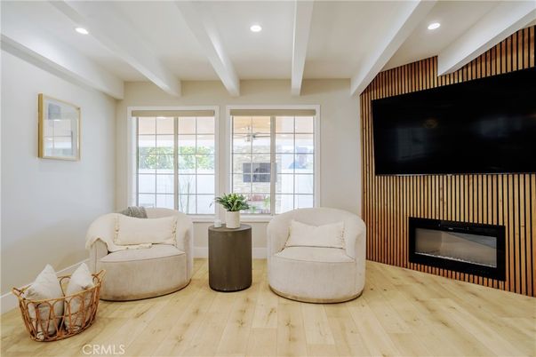 Fireplace, Interior, Recessed Lighting, Wood Texture Flooring