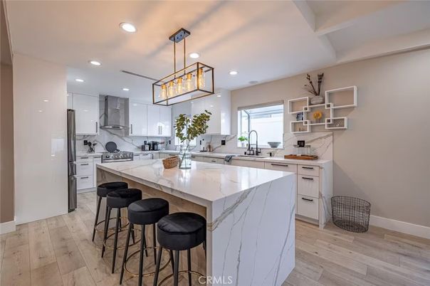 Interior, Kitchen, Pendant Lights, Recessed Lighting, Wood Texture Flooring