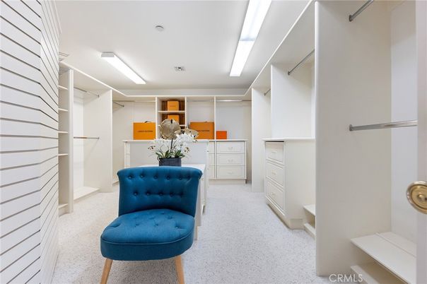 Interior, Recessed Lighting, Walk-in Closets