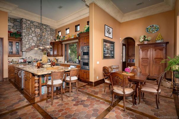 Dining room, Interior, Kitchen, Pendant Lights, Recessed Lighting, Stainless Steel Appliances, Stone Walls