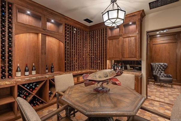 Interior, Recessed Lighting, Wine Storage