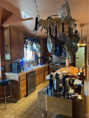 Dining room, Interior, Kitchen, Stainless Steel Appliances