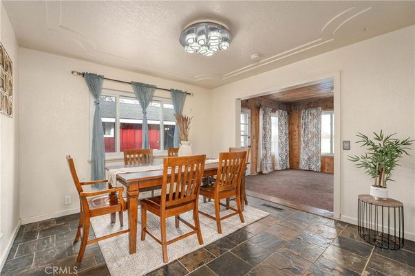 Dining room, Interior