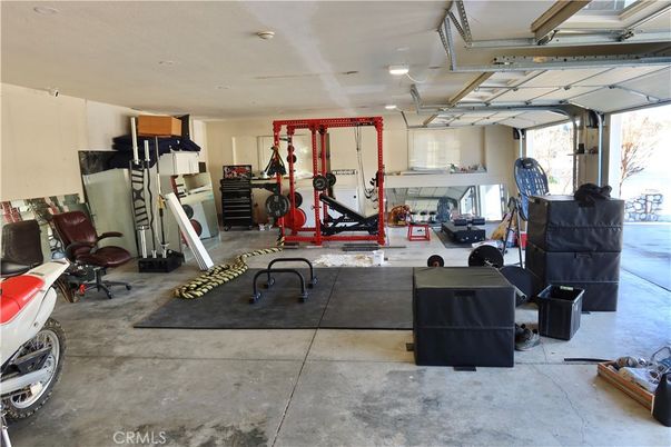 Fitness Equipment, Interior, Recessed Lighting