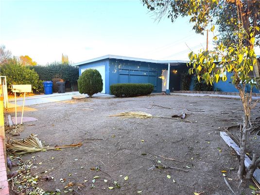 Backyard, Detached Garage, Exterior