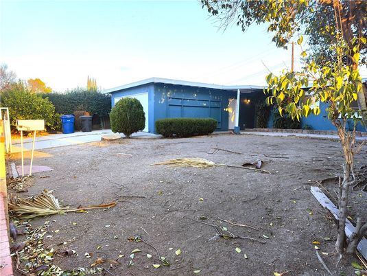 Backyard, Detached Garage, Exterior