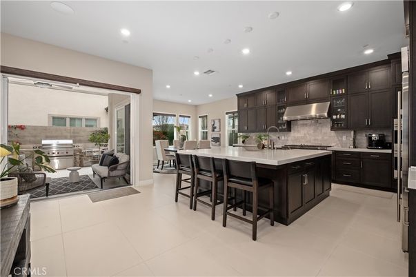 Dining room, Interior, Kitchen, Recessed Lighting, Stainless Steel Appliances